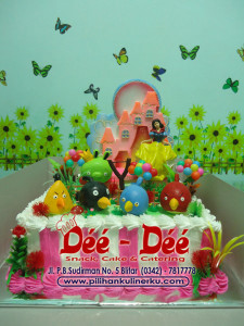 Kue Tart Kode (A7)