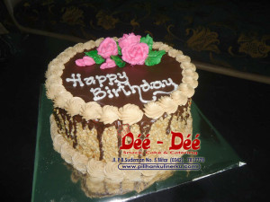Kue Tart Kode (C4)