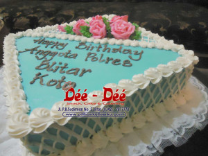 Kue Tart Kode (D4)